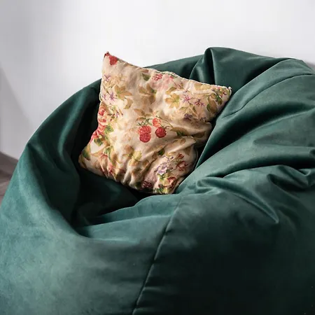 Cozy Studio Retro In By Renters Апартаменти